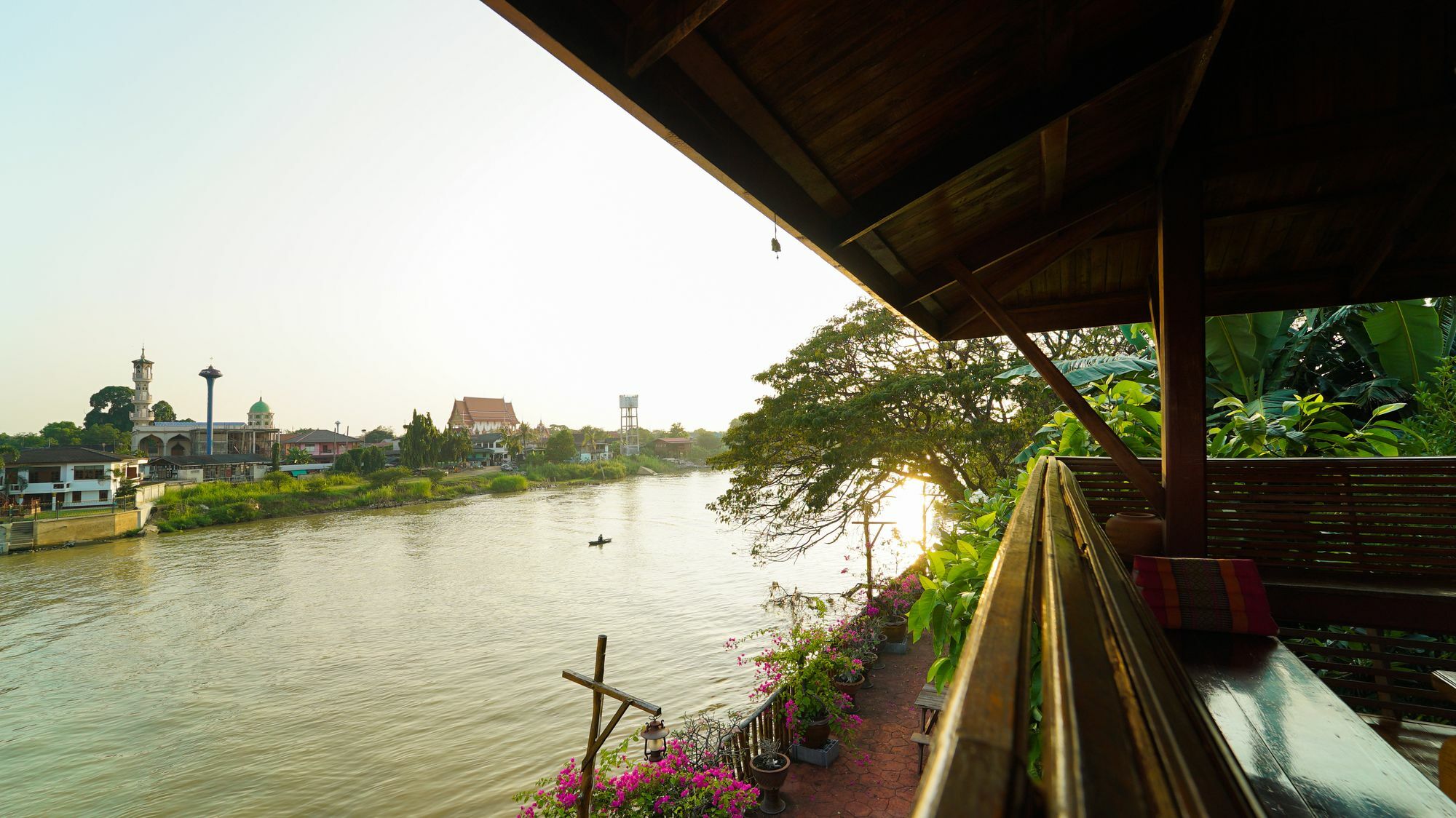 Athithara Homestay Phra Nakhon Si Ayutthaya Exterior photo